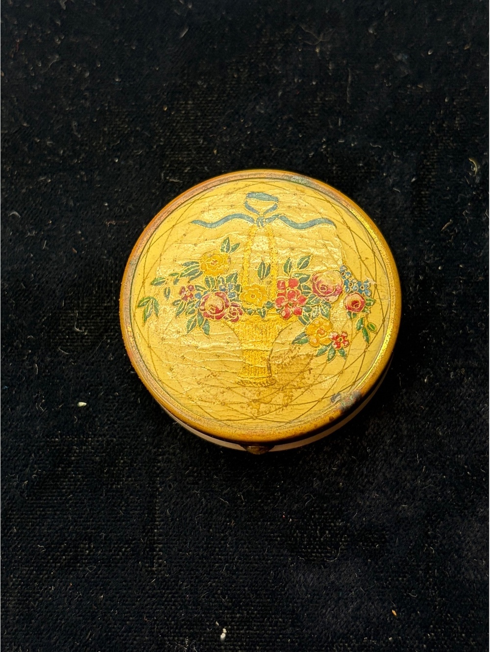 Vintage Houbigant Flower Basket Compact